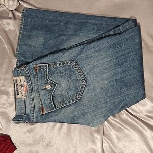 Light wash True Religion Straight style jeans Sz 36x32